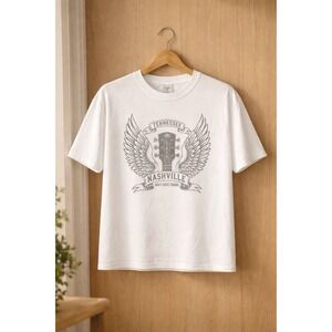 Nashville Tennessee Music City Graphic T-Shirt Wings Guitar White Size Medium